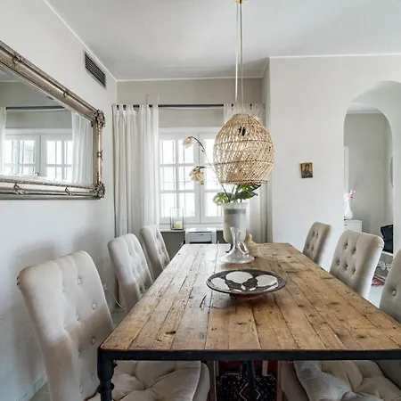 Exclusive Vintage Serenade In Aldea Blanca - Walking Distance To Centro Plaza *