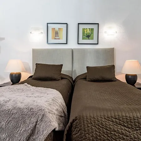 Exclusive Vintage Serenade In Aldea Blanca - Walking Distance To Centro Plaza * Marbella